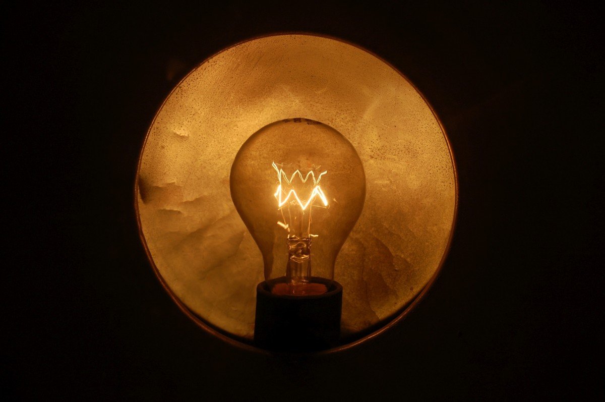 Сгоревшая лампочка