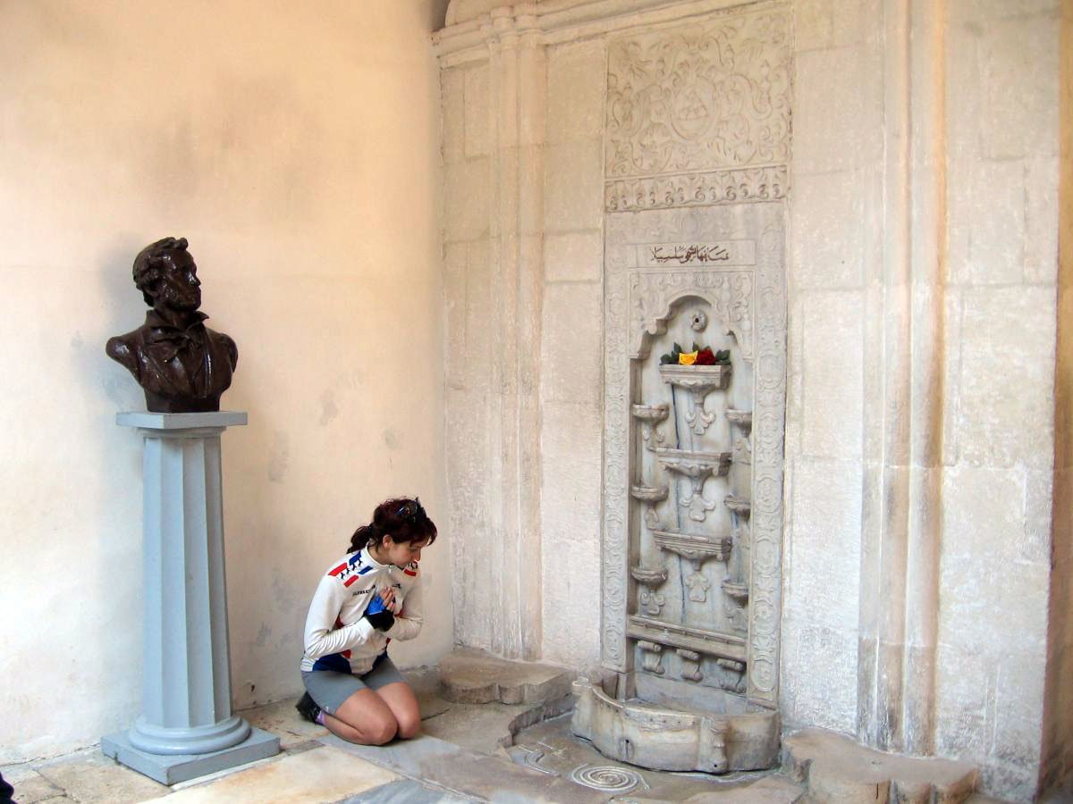 Ханский дворец Бахчисарай фонтан слез