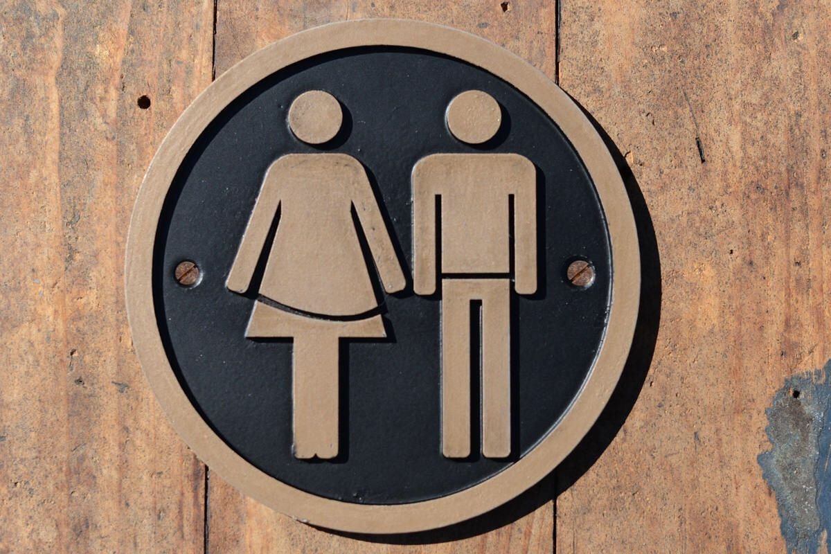 Значки туалет унисекс