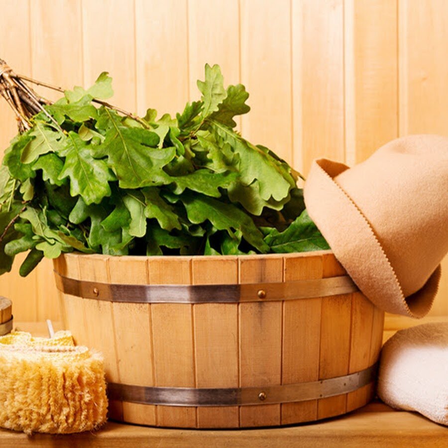 Баня с венком