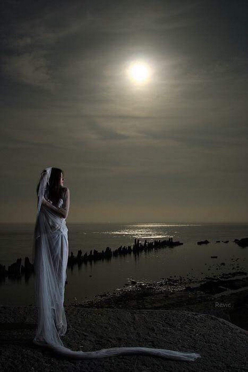 Одиночество девушка