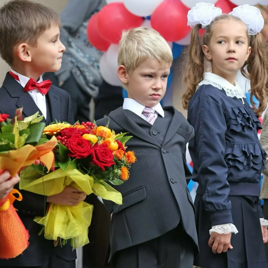 Мальчик и девочка мультяшные