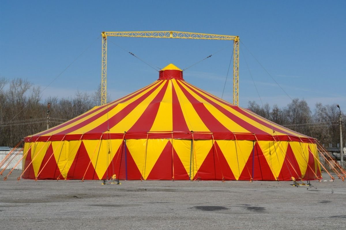 Цирк шапито, шатер