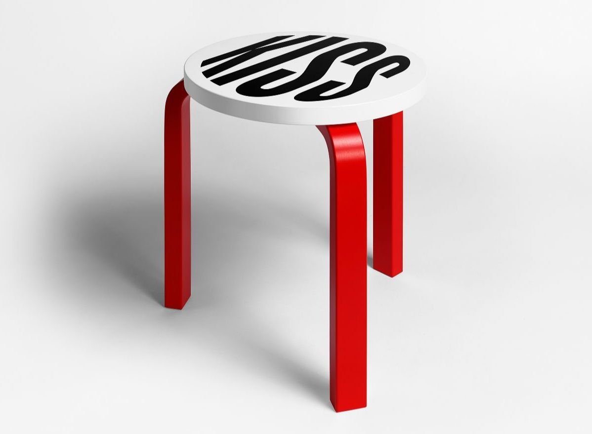 Дизайнерские табуретки