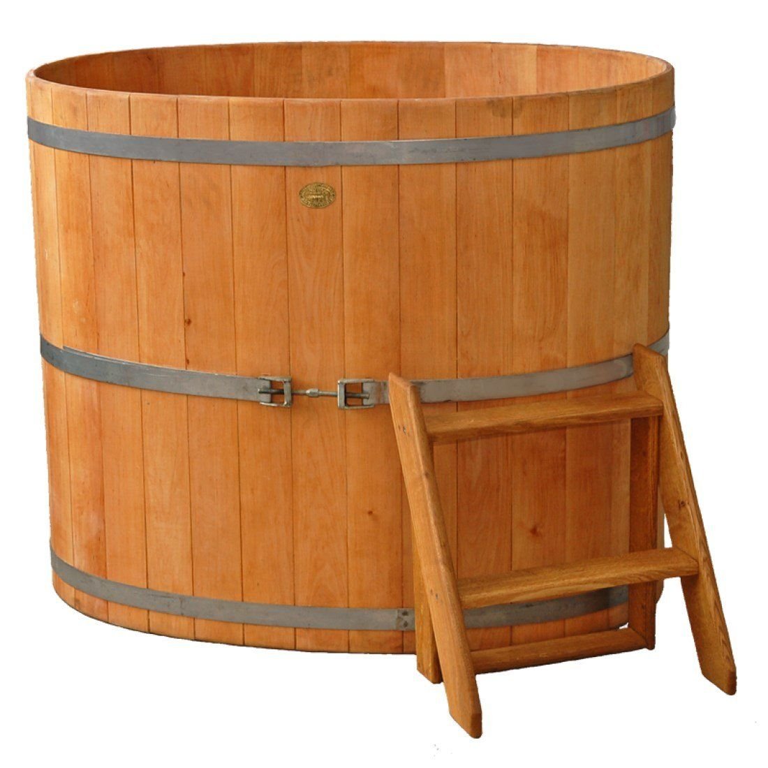 Деревянное ведро