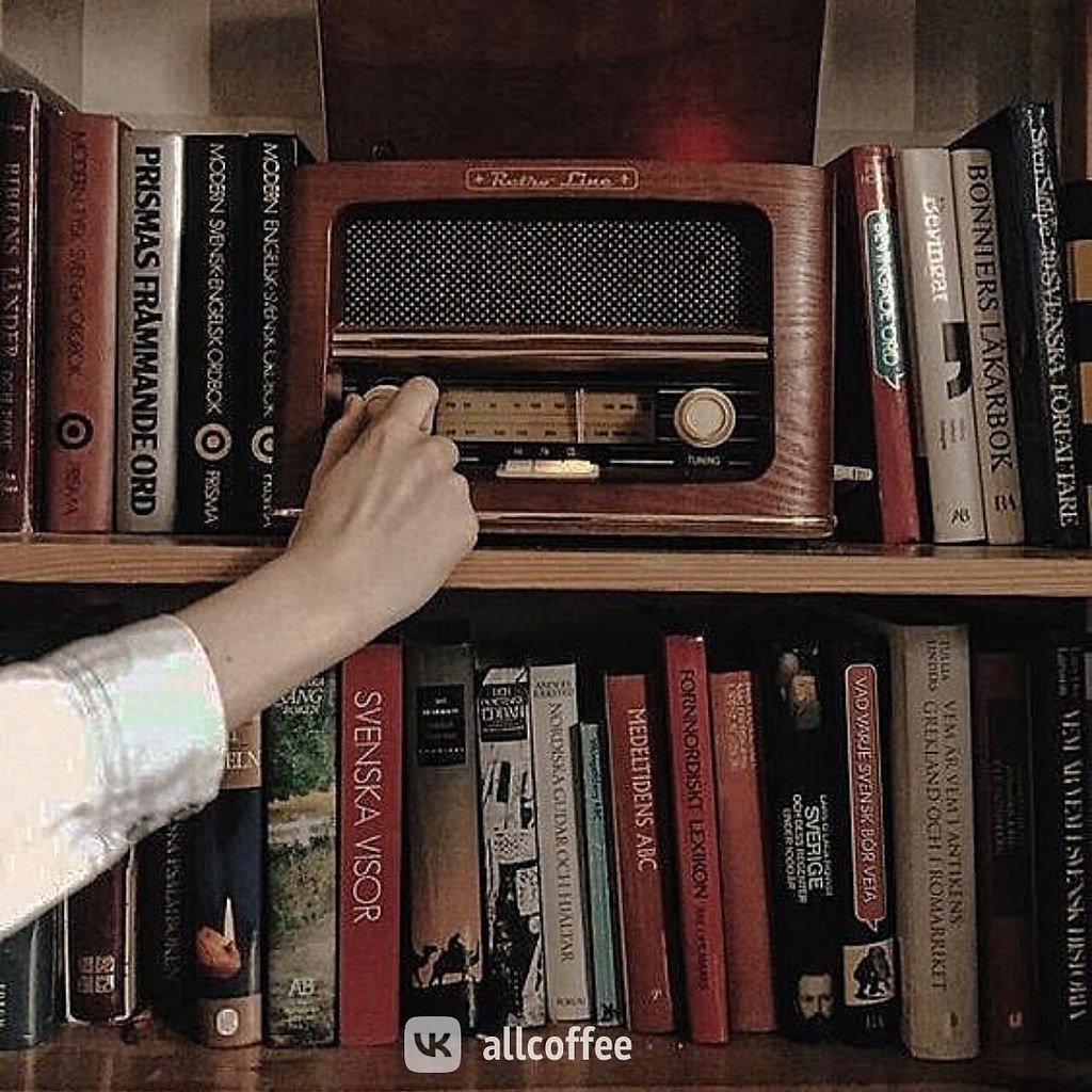 Магнитофон мультяшный