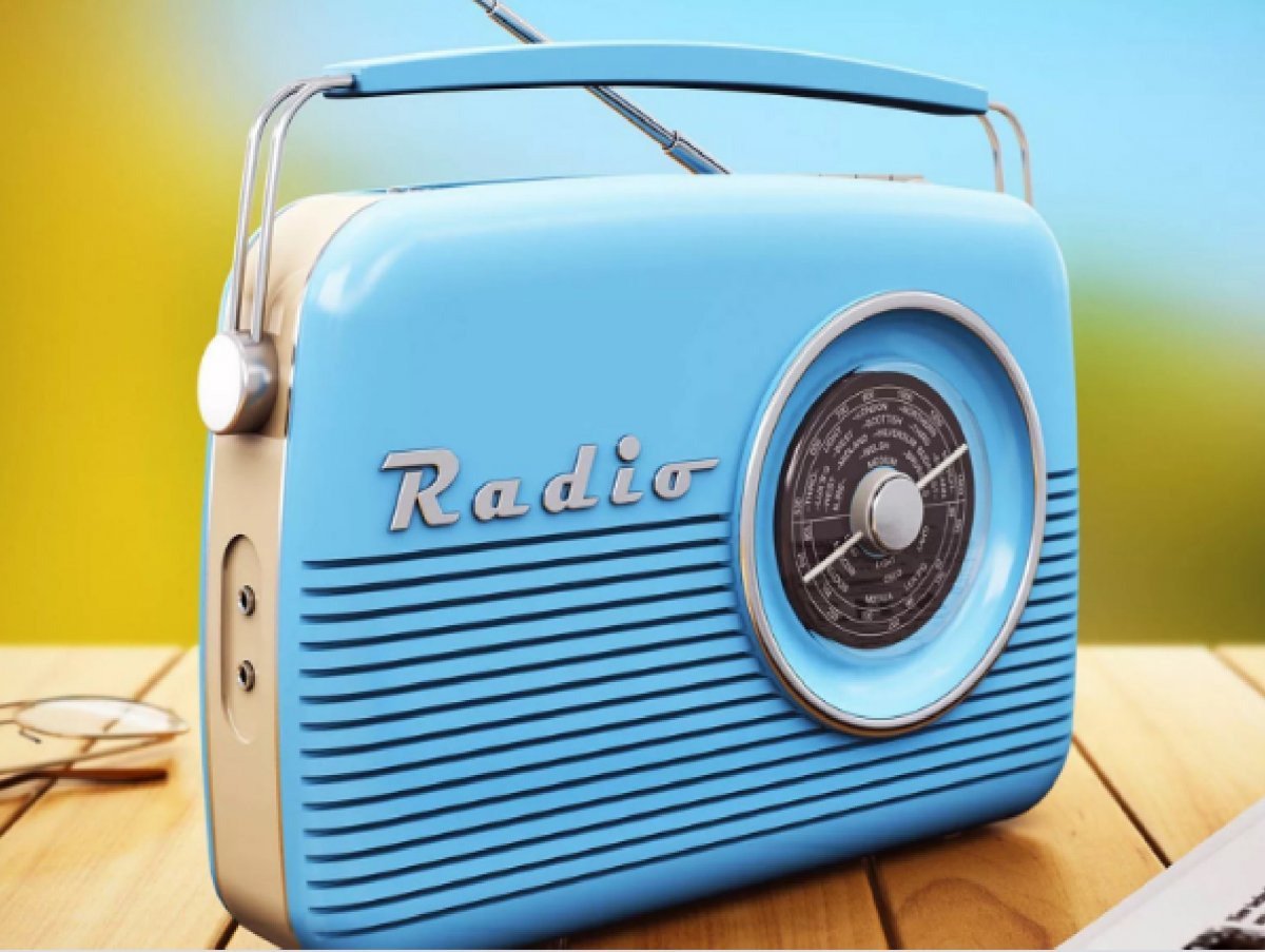 Ламповый радиоприемник Philips bx690a