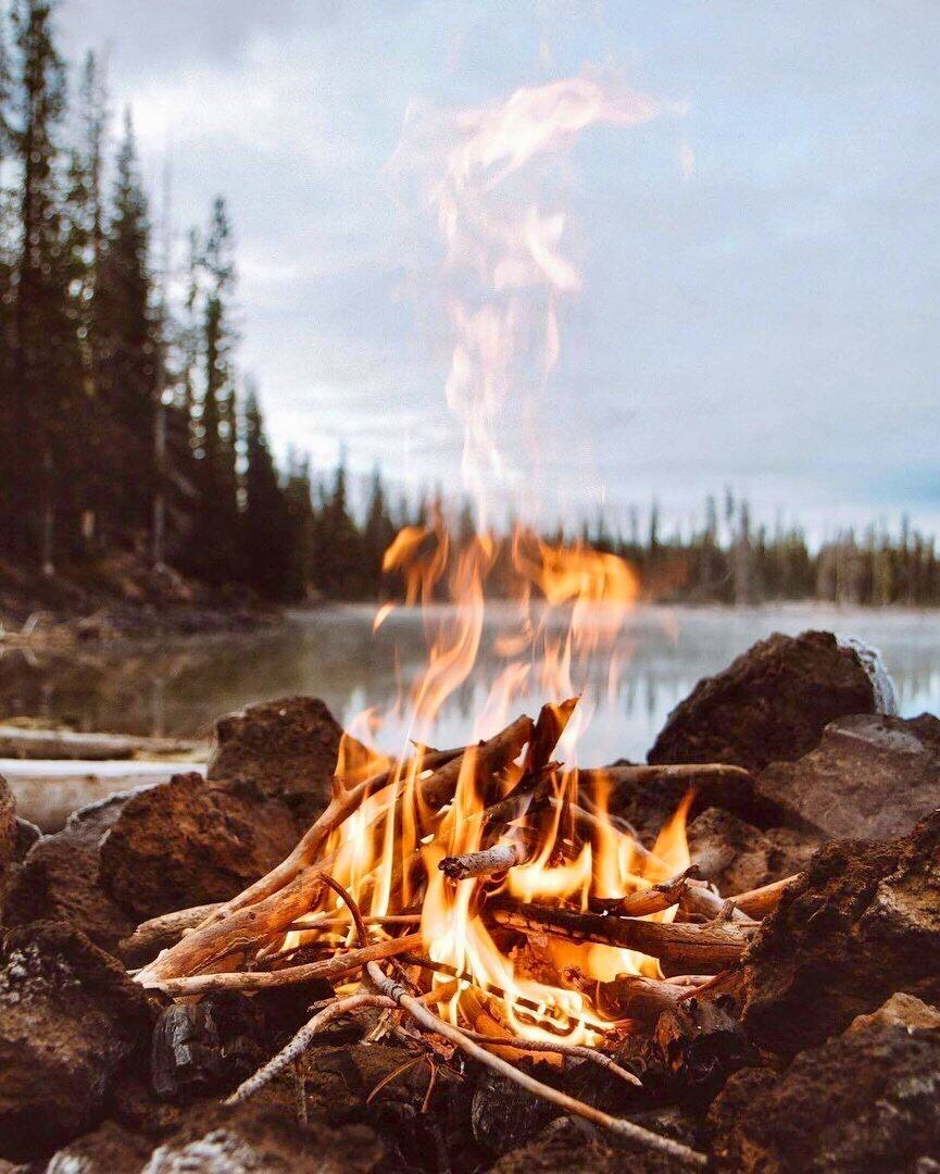 Костер на природе