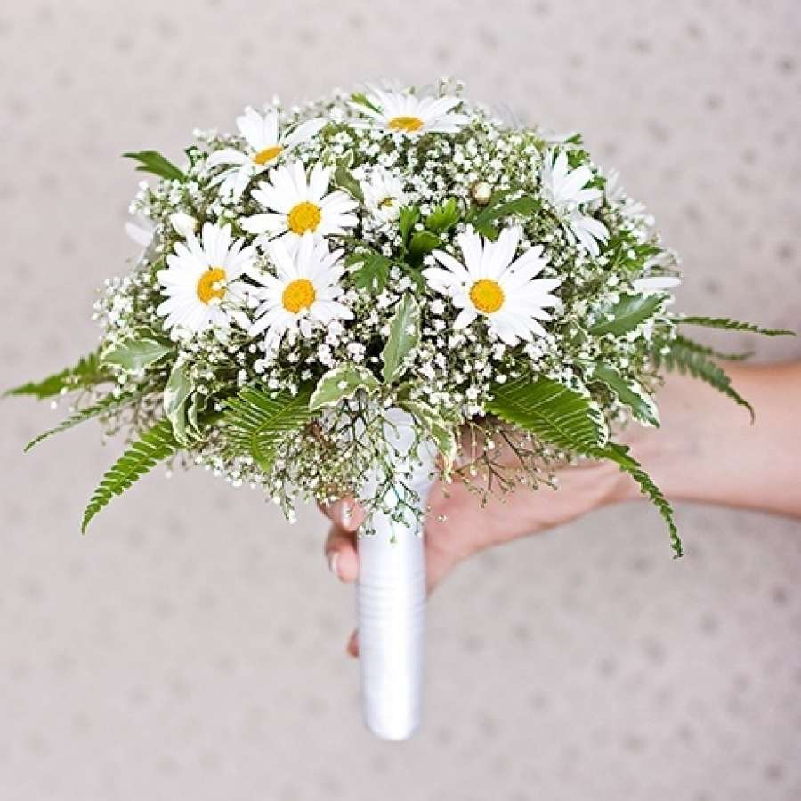 Сердце из ромашек