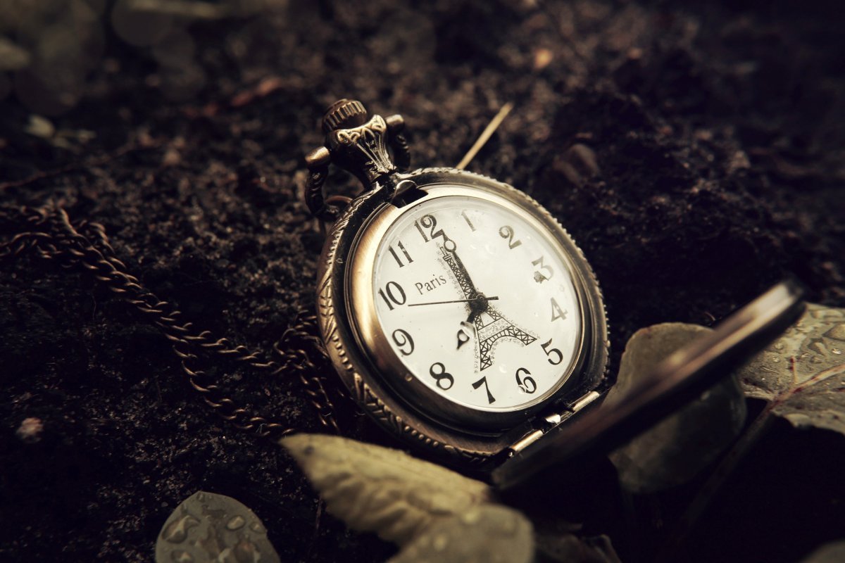 Старинные часы