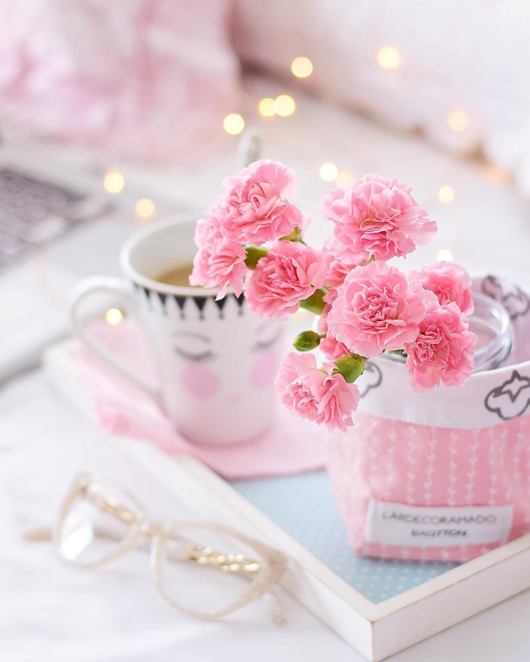 Нежное розовое утро