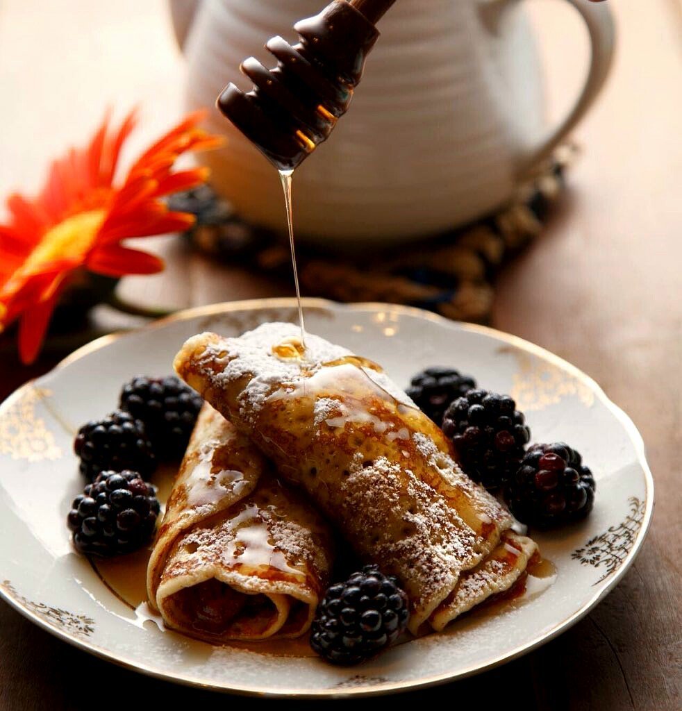 Чай с блинами