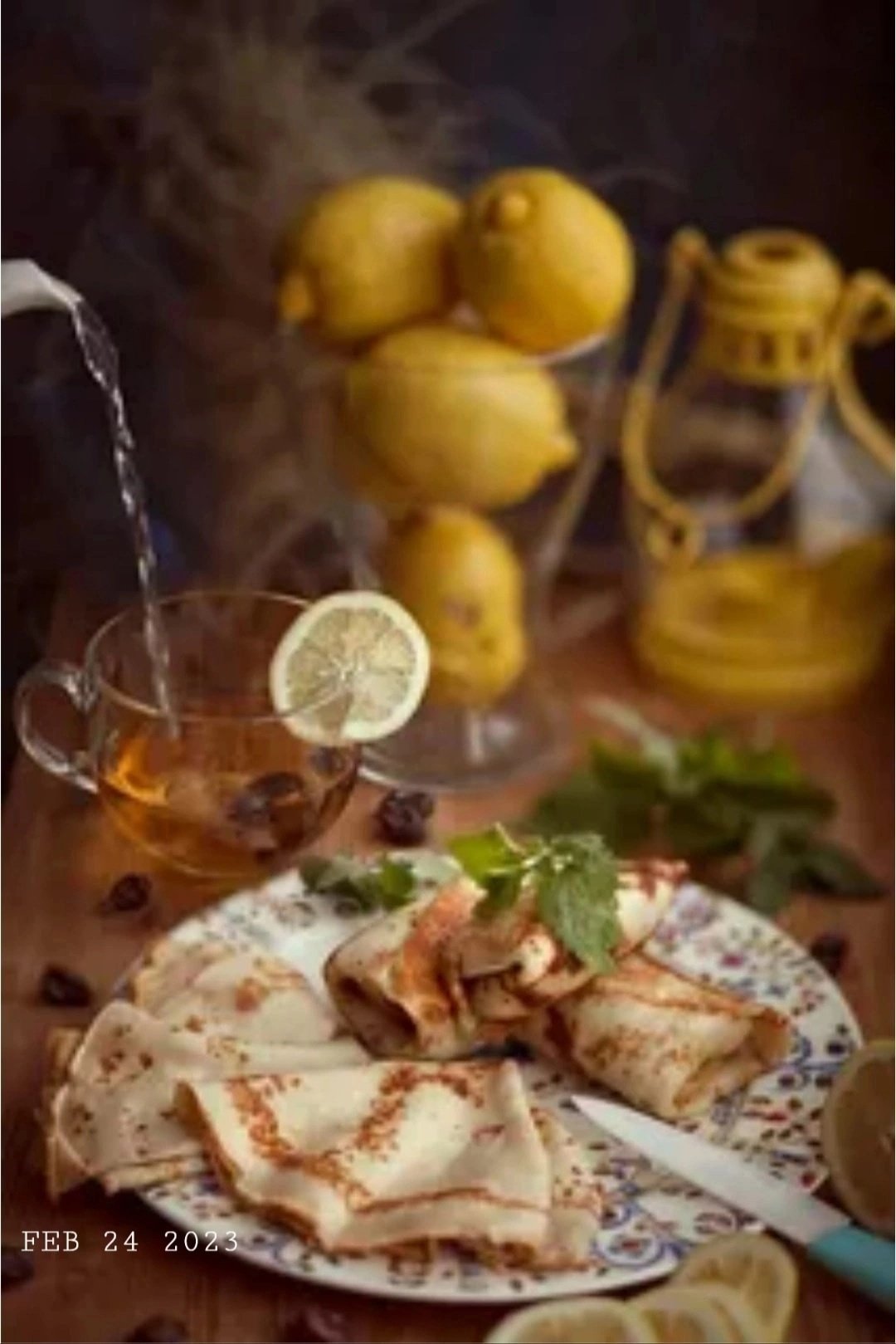 Блины с икрой и водочкой