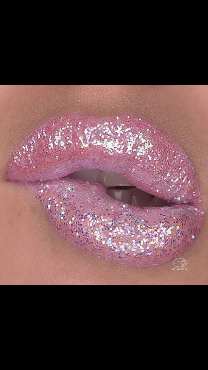 Помада с блестками