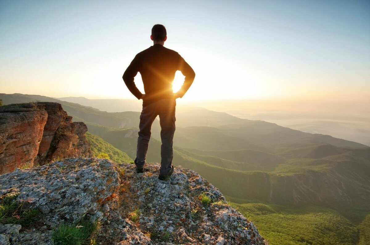 Человек на горе