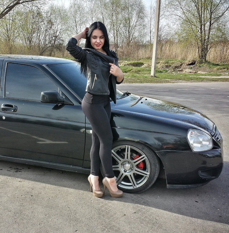 Приоры с девушками