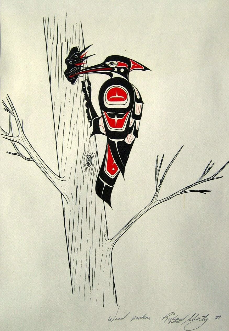 Дятел стучит