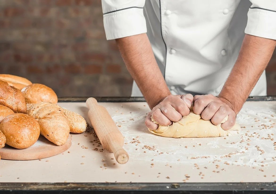 Пекарь хлебобулочных изделий