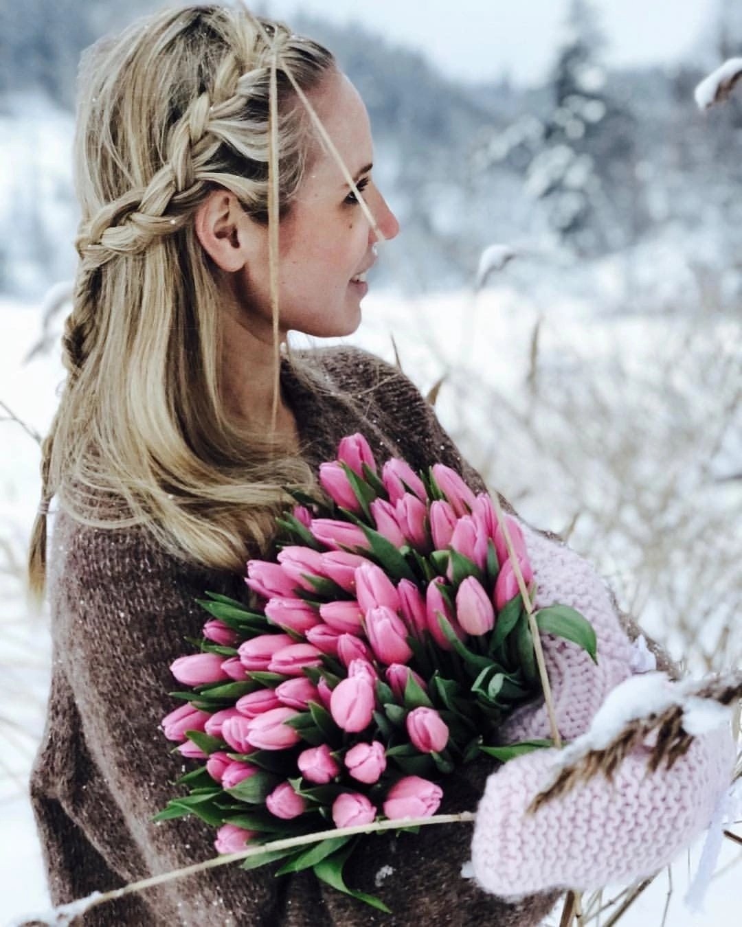 Зимняя фотосессия в городе девушка