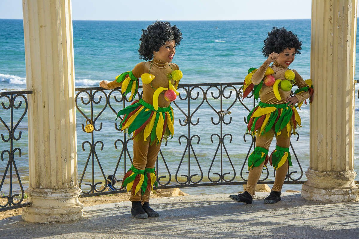 Тропики мультяшные