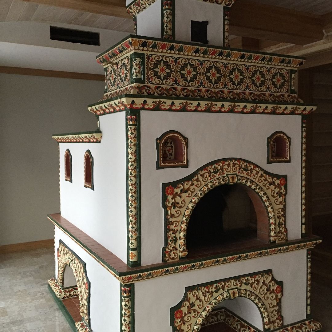 Женщина у русской печи