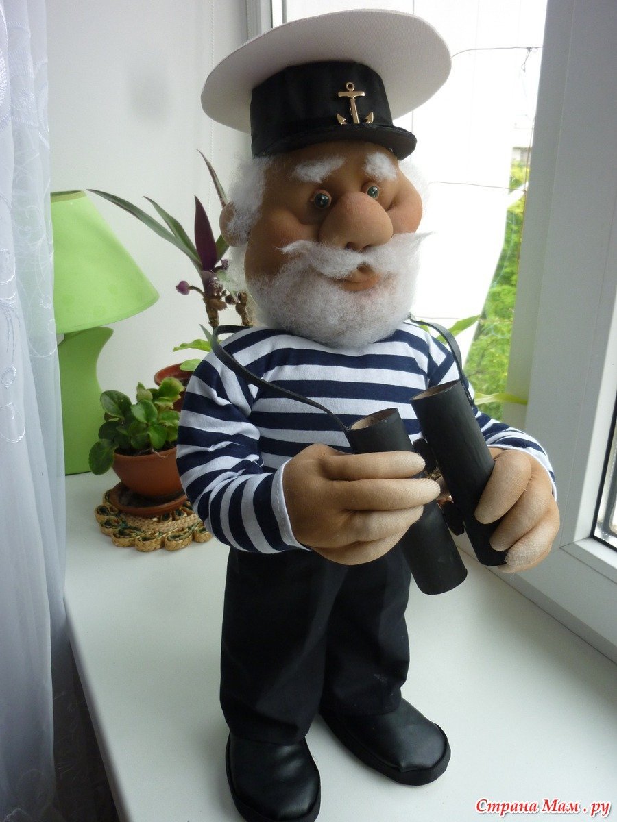 Жил отважный Капитан