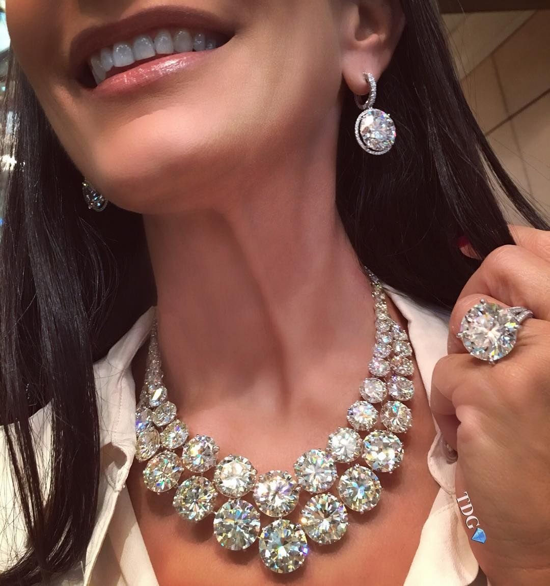 Украшения с бриллиантами