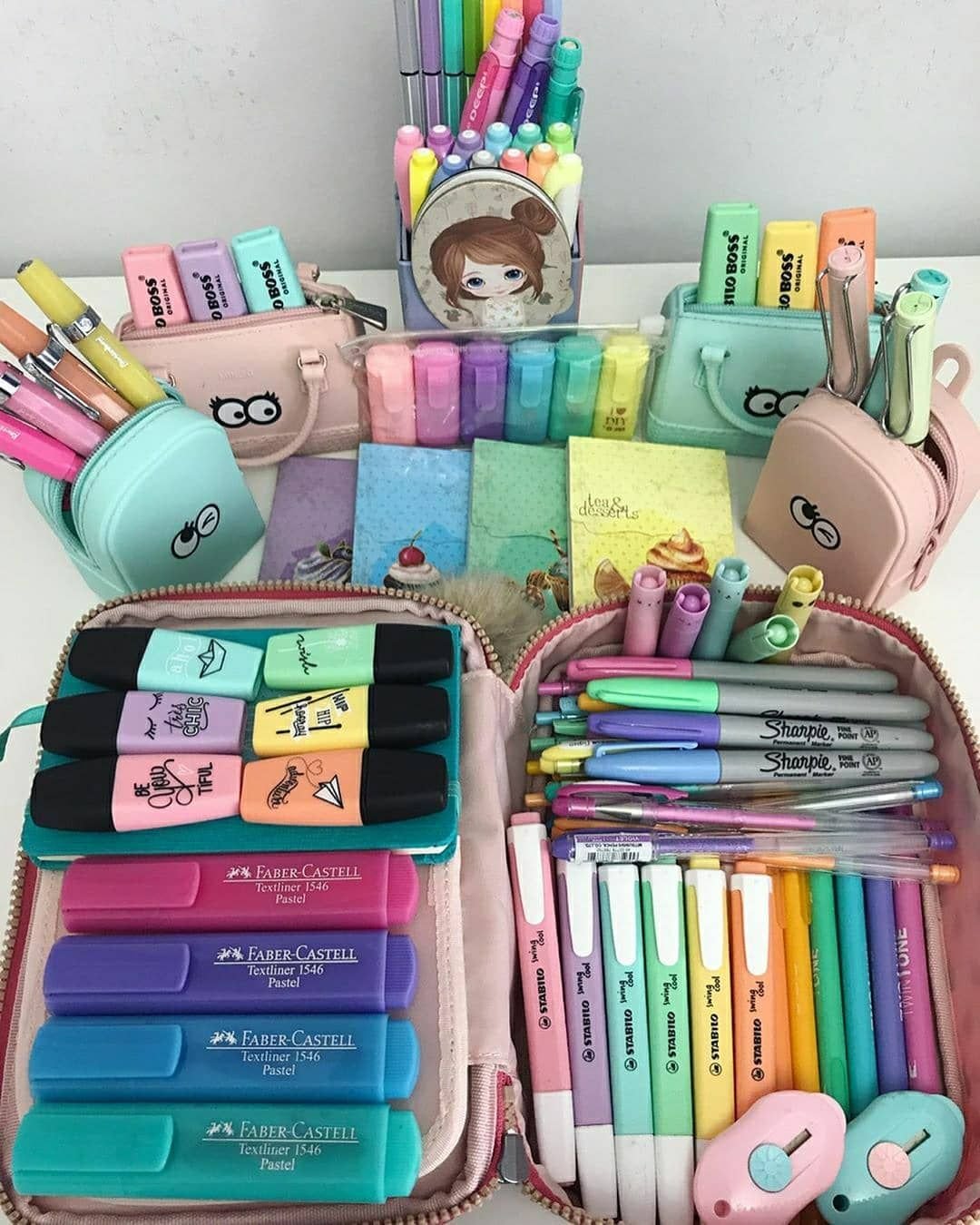 Самая красивая канцелярия в мире