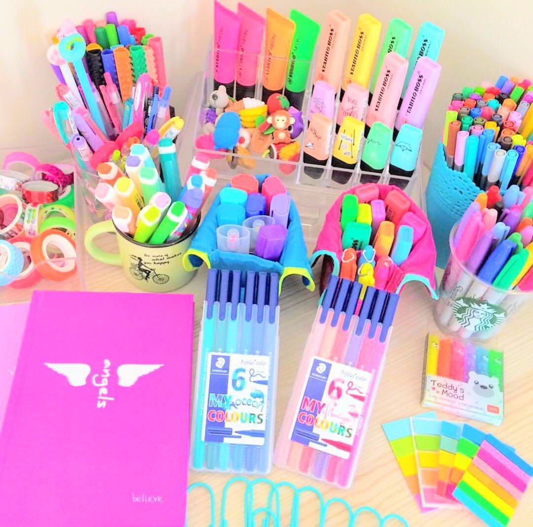 Канцелярские товары для школы