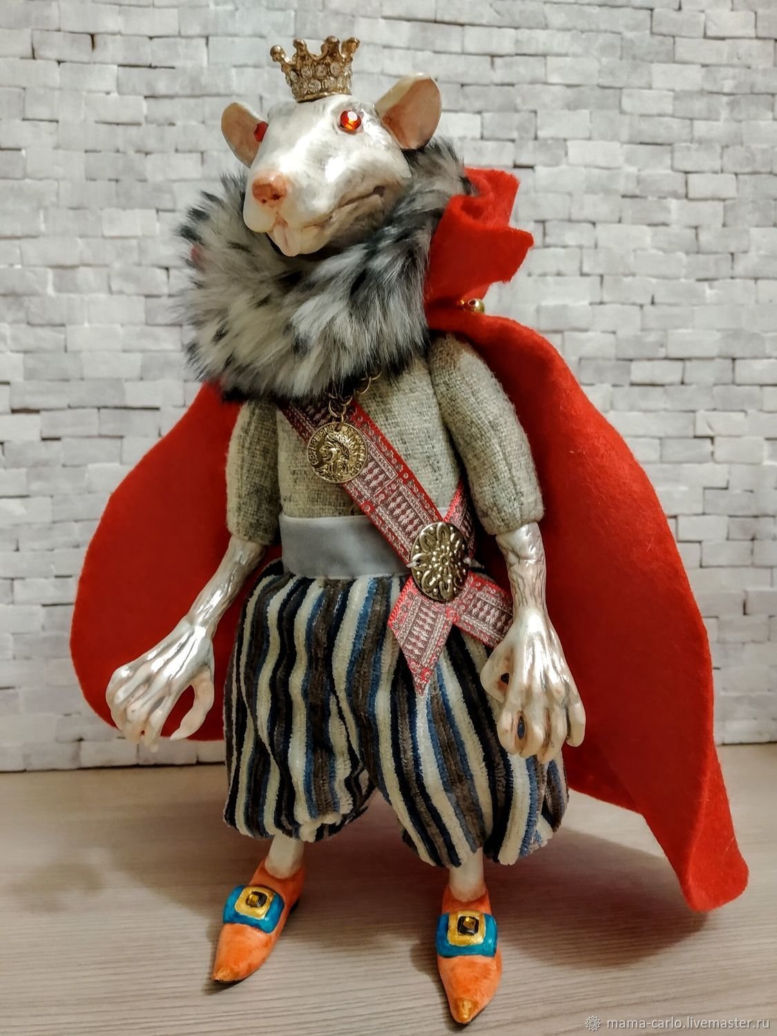 Мышиный Король в природе