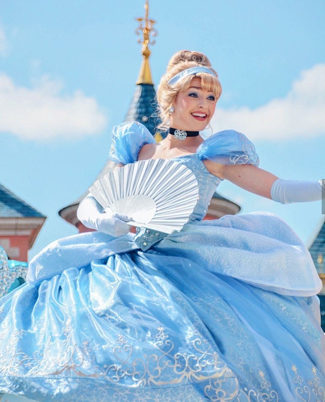 Диснейленд косплей принцессы Диснея