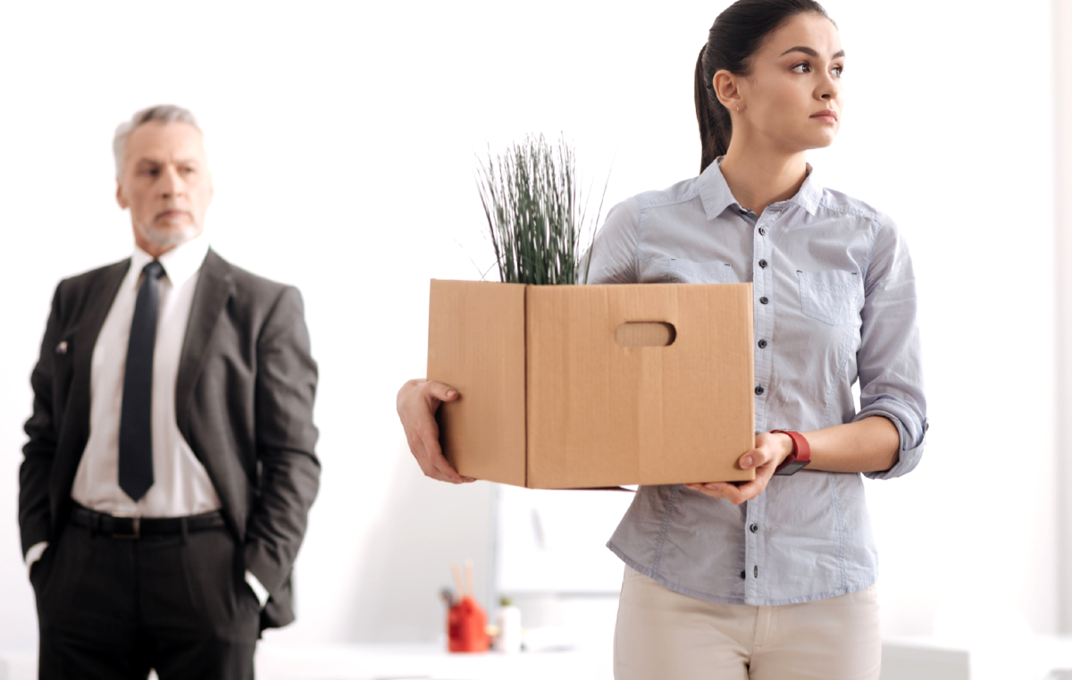 Девушка увольняется