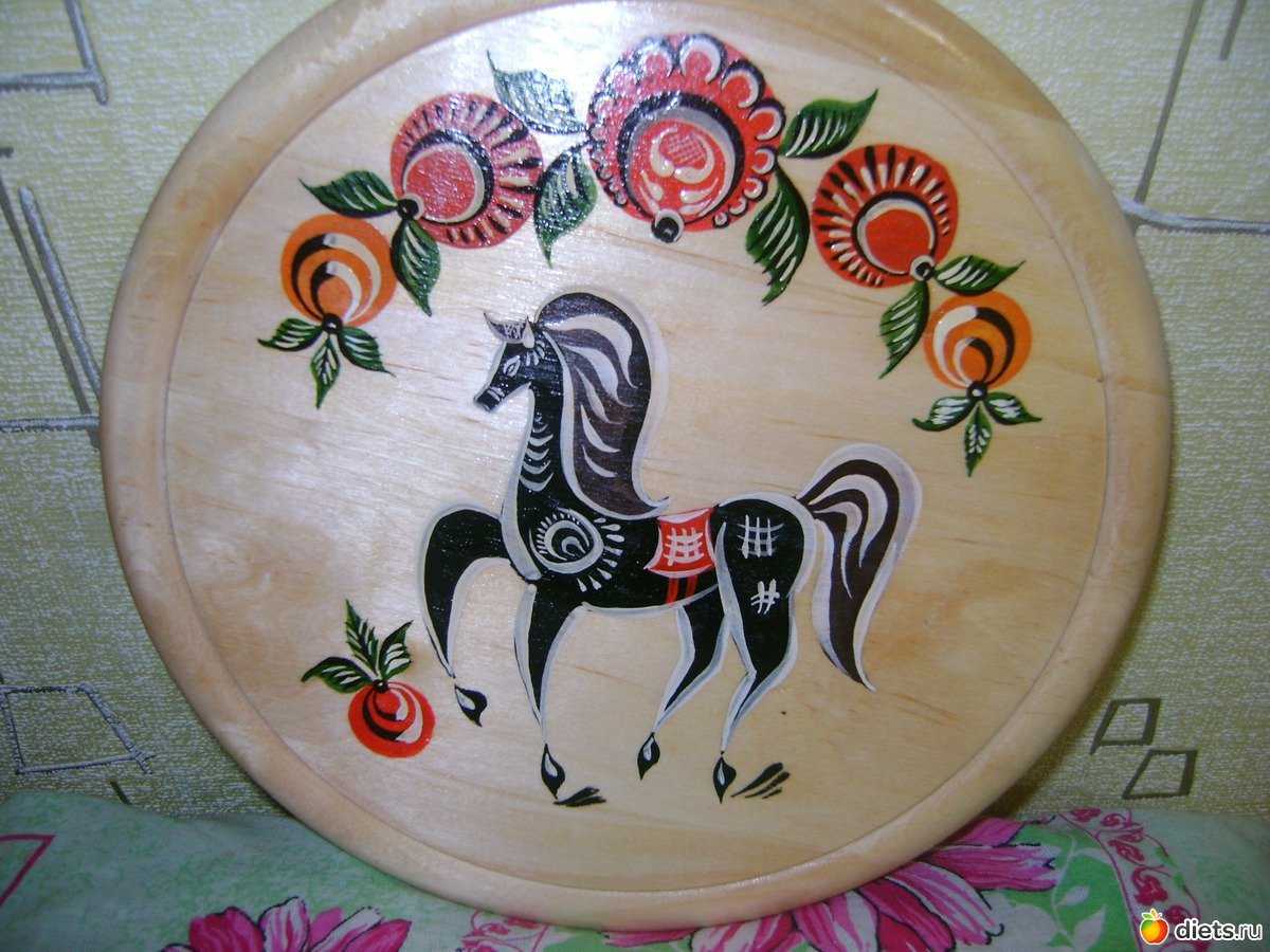 Городецкая разделочная доска Городецкая роспись