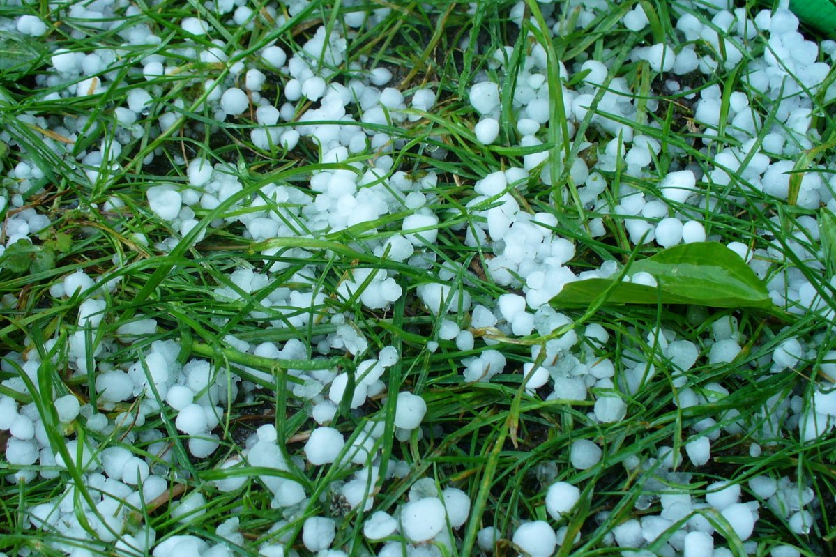 Дождь с градом