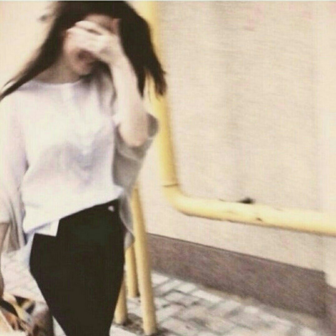 Смотря на поведение некоторых девушек я благодарна своим