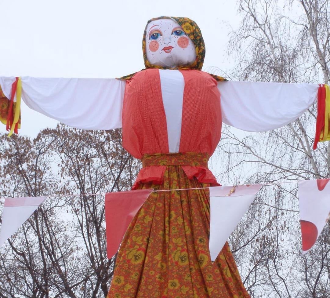 Традиционная масленичная кукла