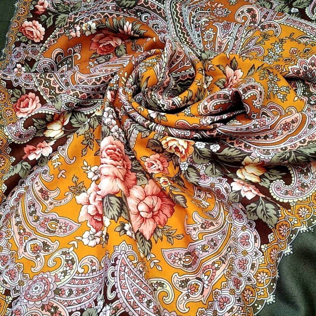 Любовь земная платок Павлопосадский