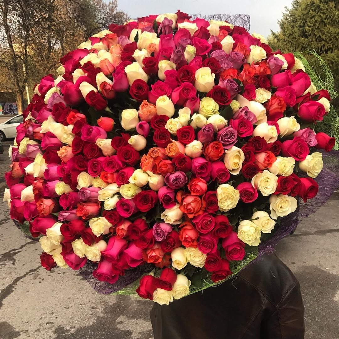 Букеты роз шикарных