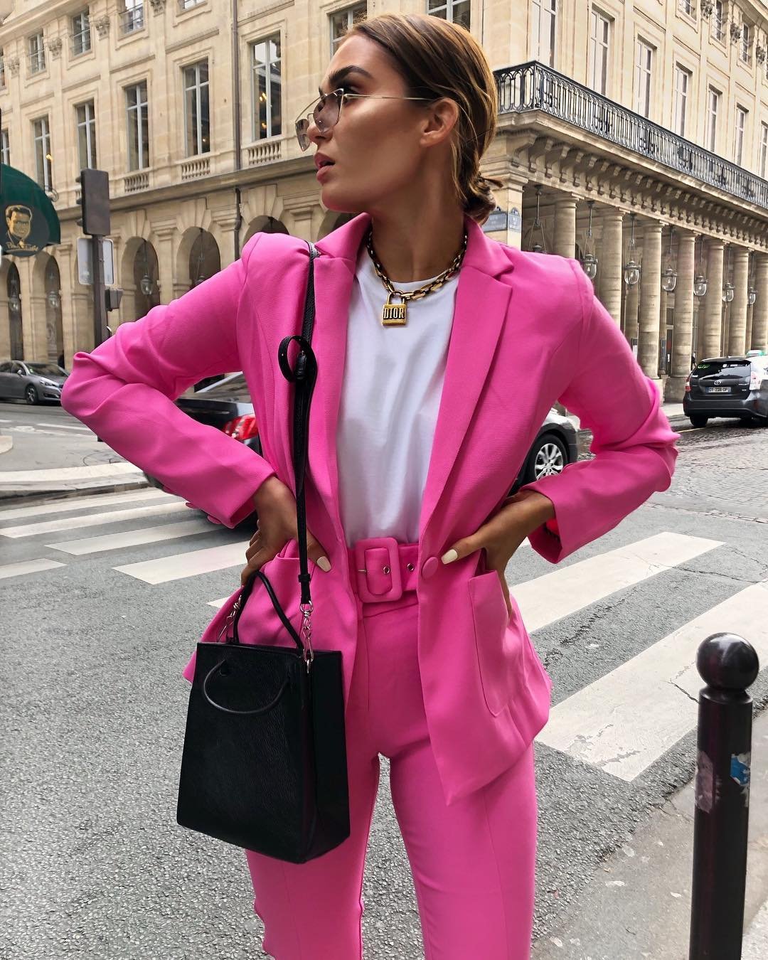 Розы и фуксии