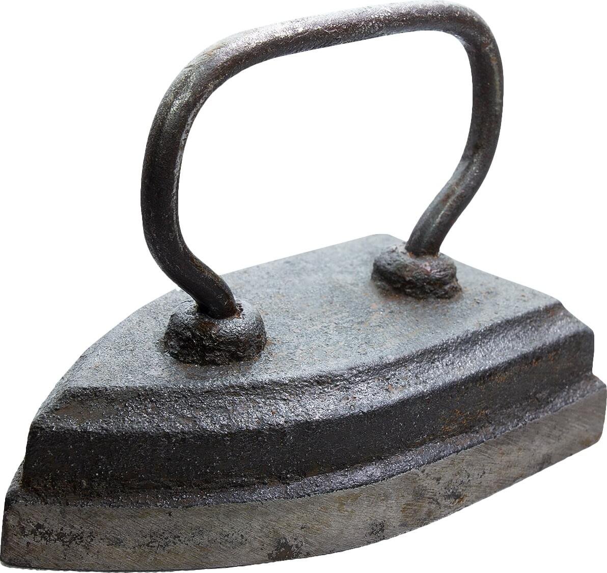 Чугунный утюг цельнолитой