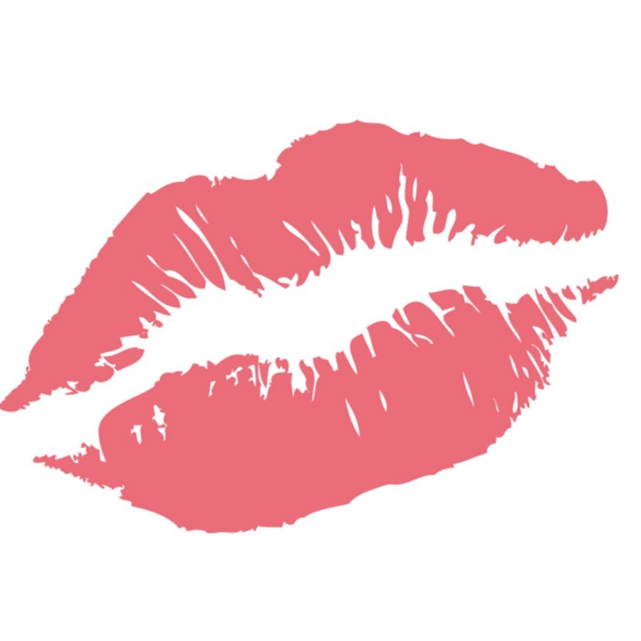 Губы красные нарисованные