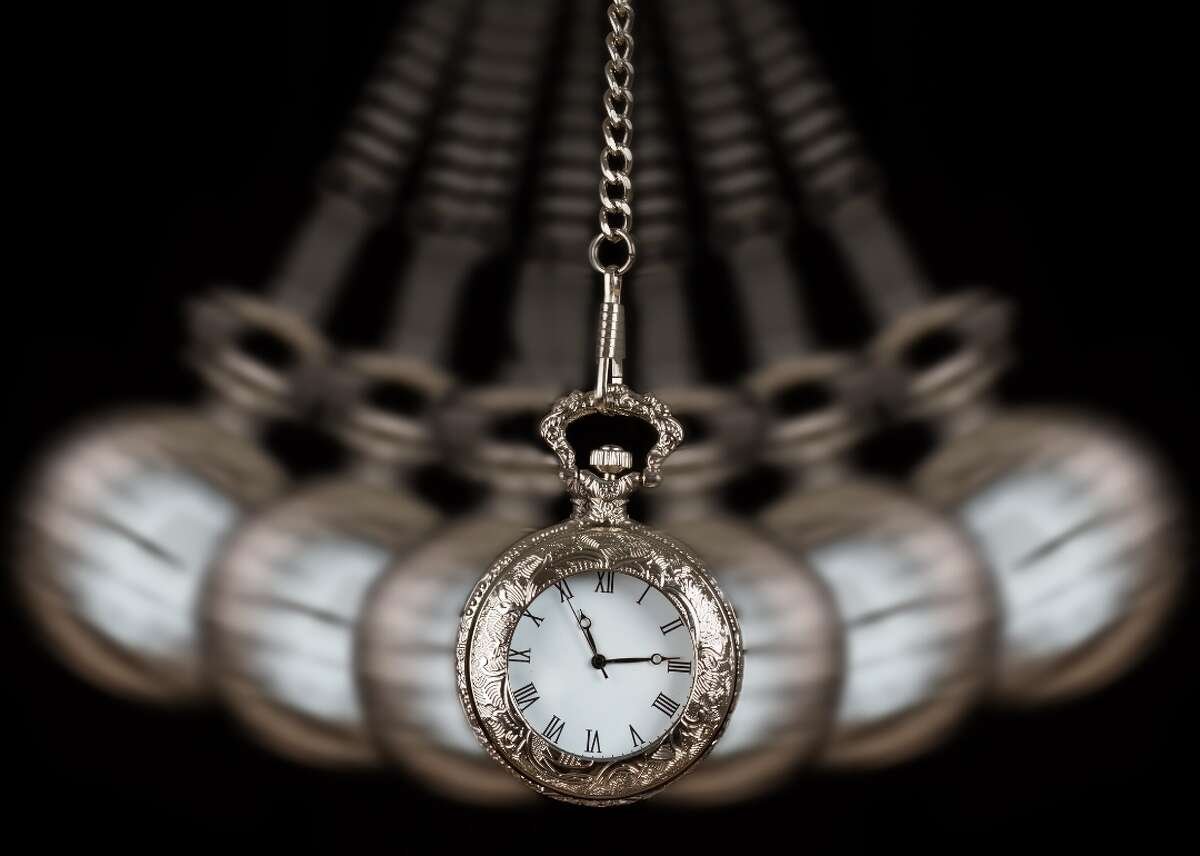 Часы гипнотизера