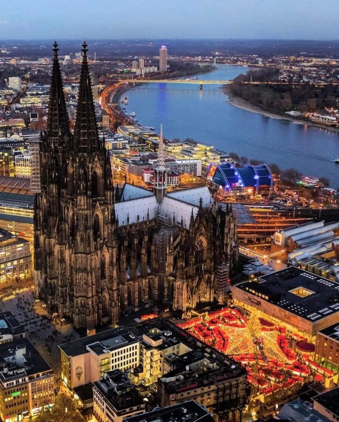 Шверинский замок Германия