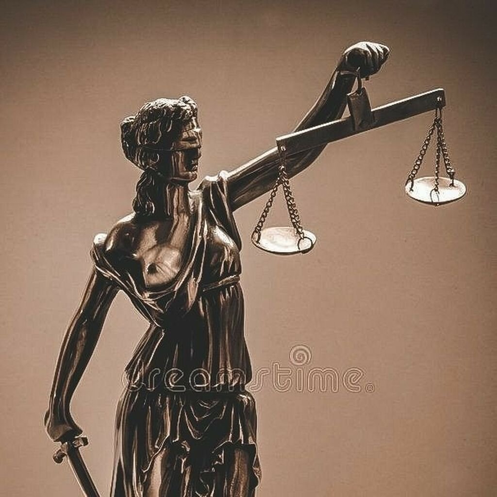 С днем адвокатуры