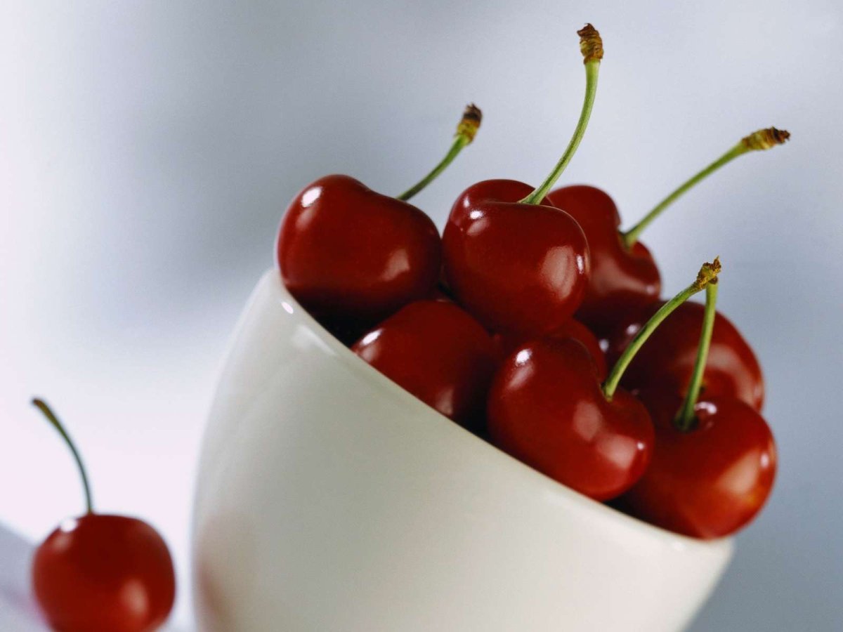Аппетитная черешня