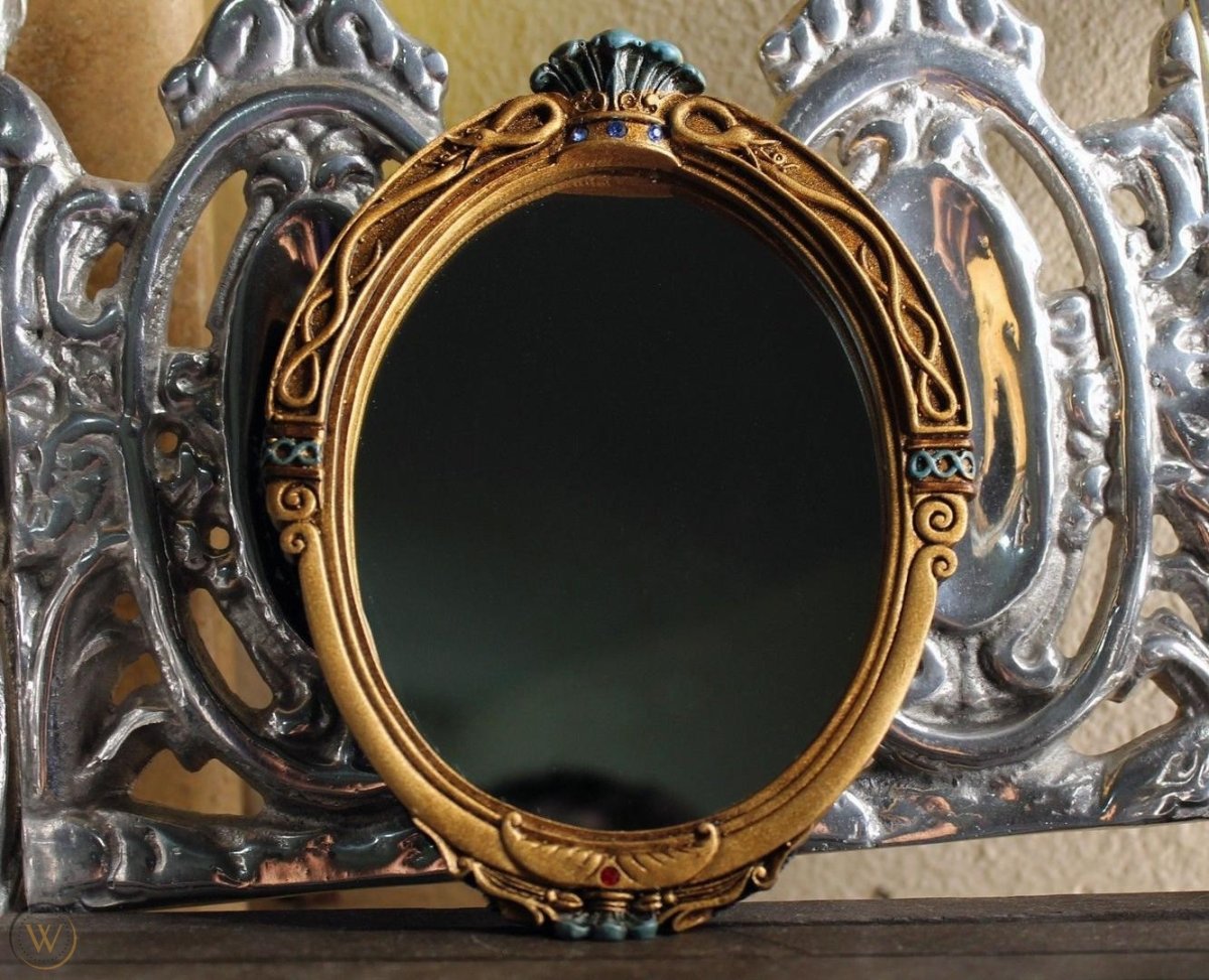 Волшебное зеркало