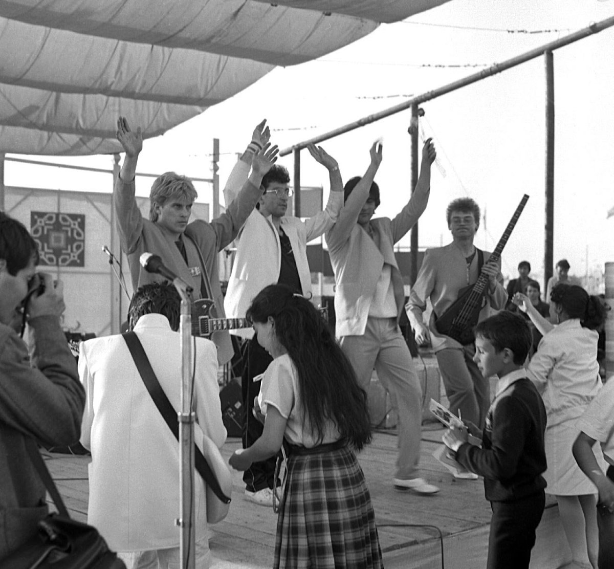 Людмила Барыкина ансамбль Веселые ребята