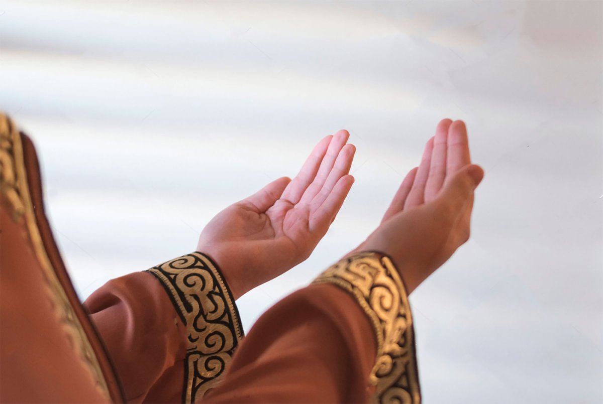 Джума мубарак с благословенной пятницей