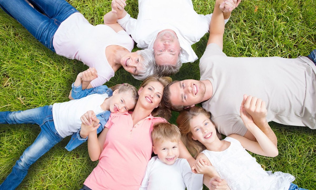 Счастливая семья