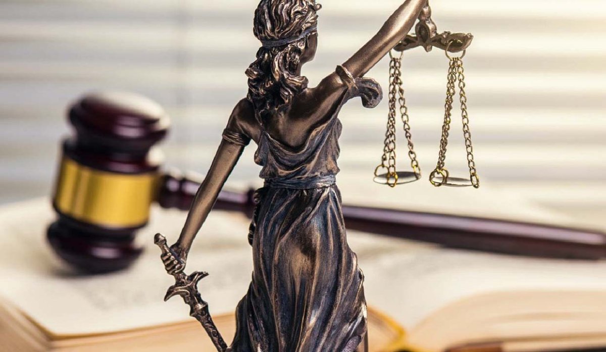 Юридические услуги